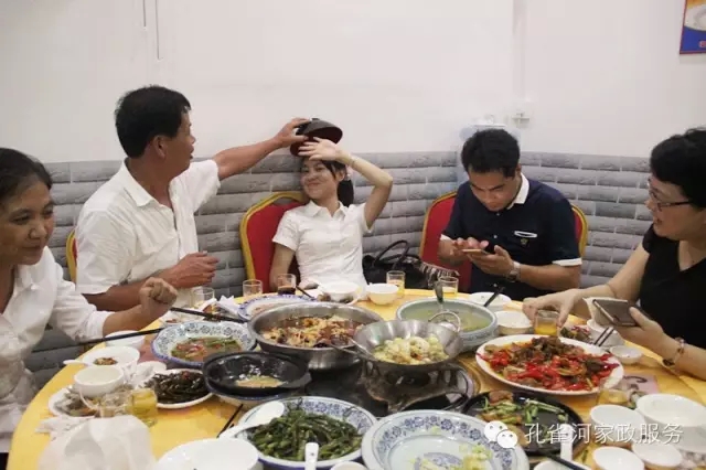 2015BT(mn)пȸӱ(w)޹˾ﲩ(hu )